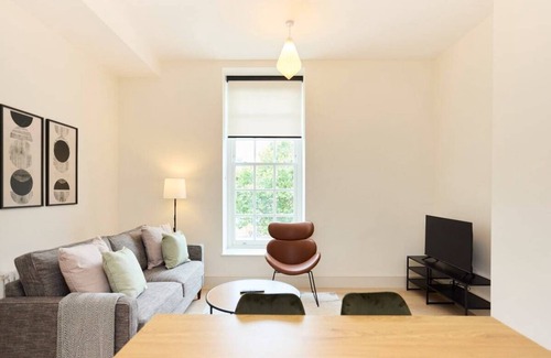 St. Dunstan's Apartamento | The East London Mile Crib - Bright 2bdr Flat