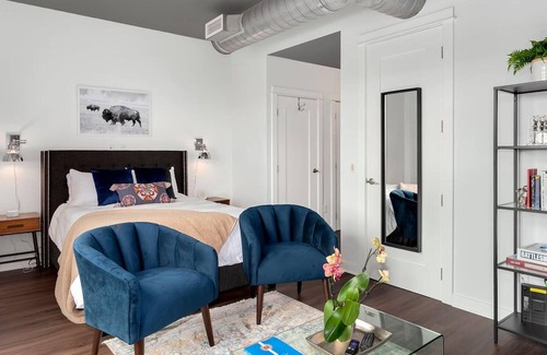Fayetteville Apartamento | The East View - Overlooks Downtown - Steps to Dickson