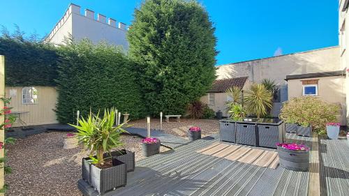 Kneesall Cabina | The East Wing at Rufford Park Lodge, Hot Tub Retreat
