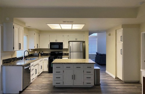 Victorville Casa | The Easy Escape