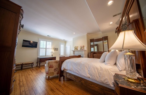 Edenton Cama Y Desayuno | The Edenton Collection-The Granville Queen Inn