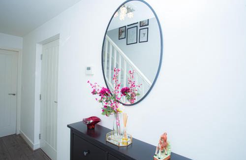 Openshaw Casa | The Edge - Enjoy a luxury stay