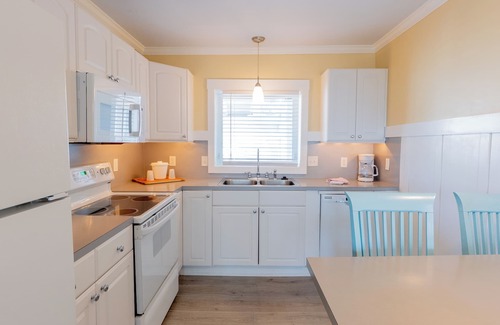 Old Orchard Beach Hotel | The Edgewater