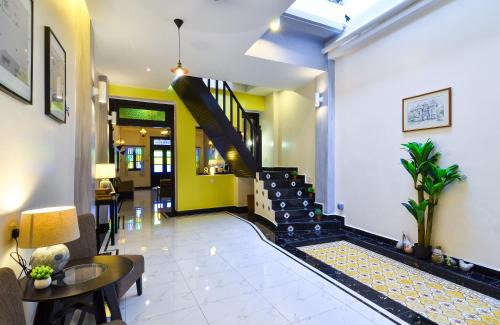 Banda Kaba Hotel | The Egerton - Walk to Jonker - Ensuite - Heritage