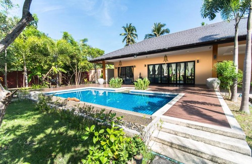 Cha-am Villa | The Eight Green Pool Villa - Huahin