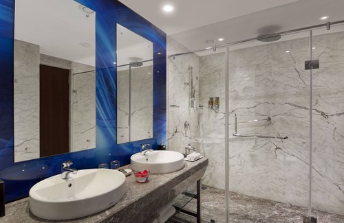 Bangalore City Center Hotel | The Elanza Hotel