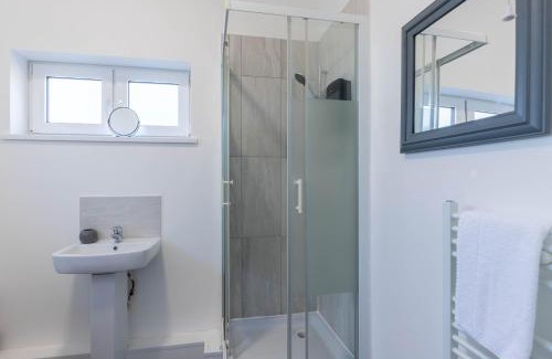 Peterborough Apartamento | The Eldern - Spacious, Netflix, free Parking, close to A1