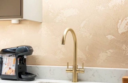 Montpelier Apartamento | The Elements - Earth Suite, perfect location.
