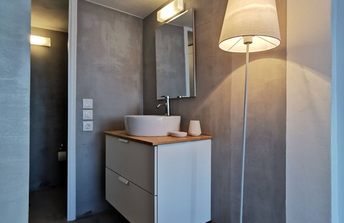 Kimolos Casa | The Elephant Goupa Beach