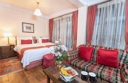 Turuk Complejo | The Elgin Silver Oaks - Heritage Resort & Spa