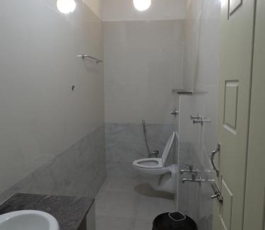 Paiyanur Casa | The Elite Inn