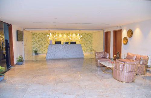 HSR Layout Hotel | The Elite Royale