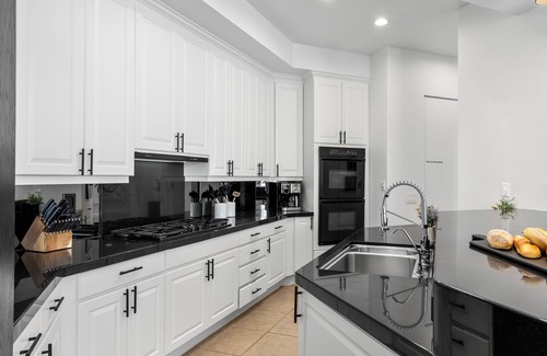 Old Las Palmas Casa | The Elizabeth Modern - Old Las Palmas Perfection