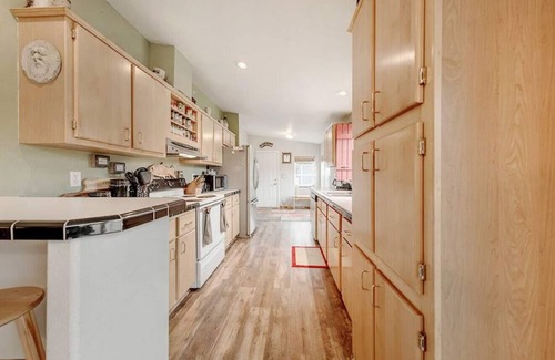 Boundary County Casa | The Elk Run, 2 bed-2 bath, family retreat w/wifi