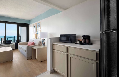 Myrtle Beach Complejo | The Ellie Beach Resort Myrtle Beach, Tapestry By Hilton