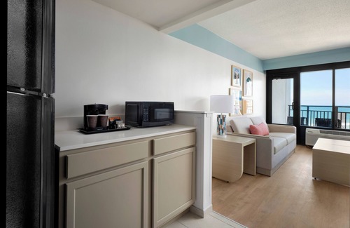 Myrtle Beach Complejo | The Ellie Beach Resort Myrtle Beach, Tapestry By Hilton