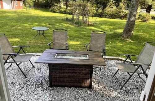 Tobyhanna Chalet De Esquí | The Elm Chalet NEWLY! Reno, sleeps 10, patio