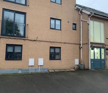Plasnewydd Apartamento | The Elms - Close to City Centre