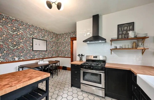 East Troy Casa | The Elmwood - Updated Historic Home in Village of East Troy