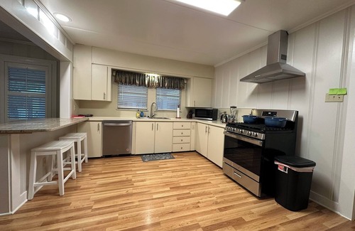 Breaux Bridge Casa | THE ELSIE - Wonderful completely renovated 3-bedroom house in Breaux Bridge