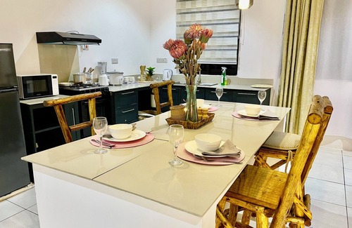Mikocheni Apartamento | The Embassy 2 Bedroom Apartment