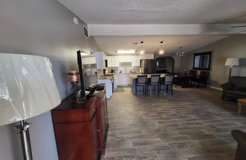 Palmdale Casa | The Embassy in Los Angeles