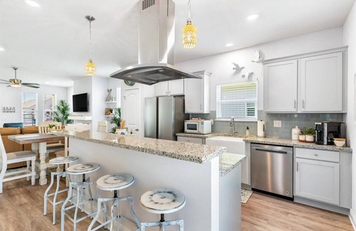 Ono Island Cabaña | The Emerald Coast’s best-kept sea-cret! Lolli & Pop's Gulfside Getaway!