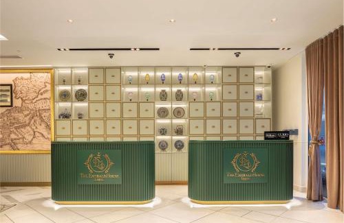 Santos Hotel | The Emerald House Lisbon - Curio Collection By Hilton