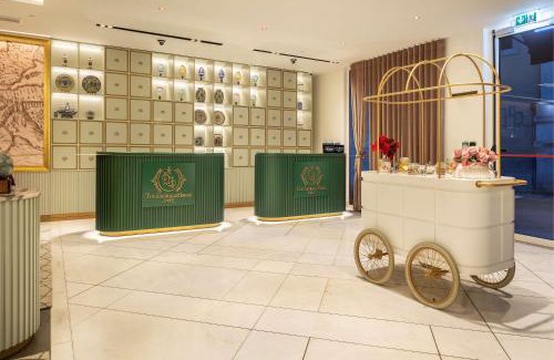 Santos Hotel | The Emerald House Lisbon - Curio Collection By Hilton