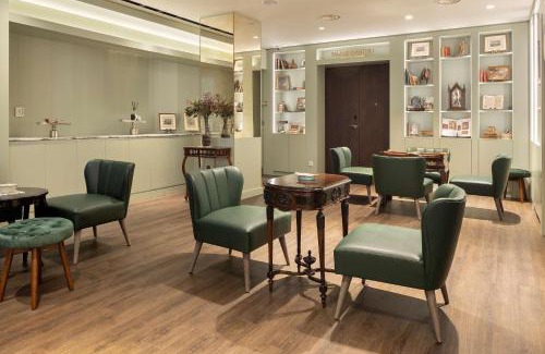 Santos Hotel | The Emerald House Lisbon - Curio Collection By Hilton