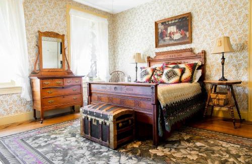 Emigsville Cama Y Desayuno | The Emig Mansion