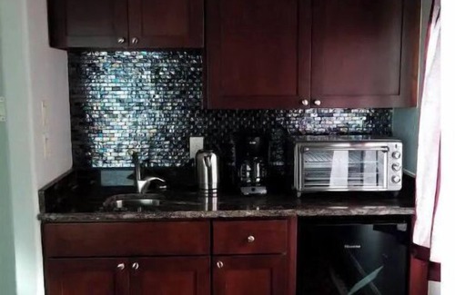 Greenway Plaza-Upper Kirby Apartamento | The Emperor’s Suite – Central Houston Luxury