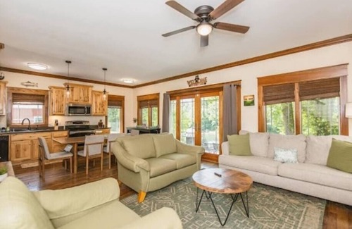 Bakerton Casa | The Enclave at Cumberland