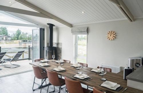 Carlton-in-Cleveland Casa | The Endeavour Lodge - Ukc4061