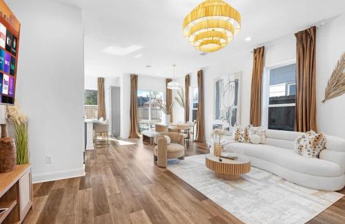 Northside Apartamento | The Entertainers Duplex- Perfect for Gathering 16