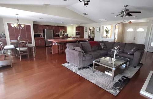 Lutz Casa | The Entire North Wing of the Aero Mansion