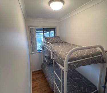 Long Jetty Casa | The Entrance & Shelly Beach Holiday House