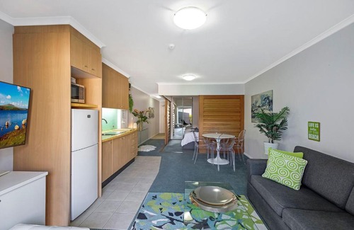The Entrance Apartamento | The Entrance Waterfront Resort, Unit 213