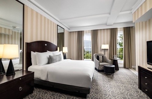 Manchester Hotel | The Equinox Golf Resort & Spa