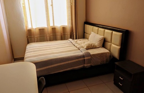 Lusaka Cabina | The Escape Lodge