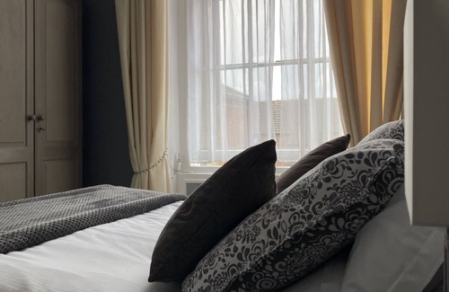 Weymouth Casa | The Esplanade