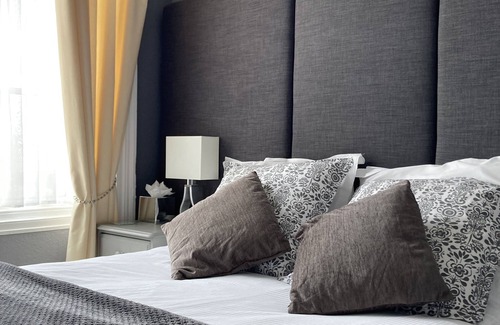 Weymouth Casa | The Esplanade