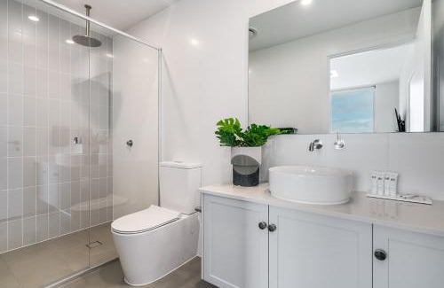 Moana Apartamento | The Esplanade - Luxuriously Styled New 3 Bed Apt