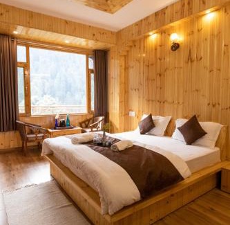 Jibhi Hotel | The Evara Stays, Jibhi