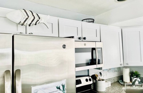 South Jordan Apartamento | Lil Executive Retreat - Clean Luxury Apt w Private Gym + Laundry + Garage