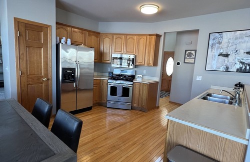 Pleasant Prairie Casa | The Executive Home Away from Home