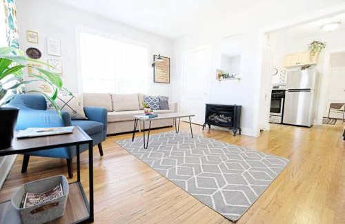 Lower Greenville Apartamento | The Explorer's Hearth Lower-Greenville Ave Area