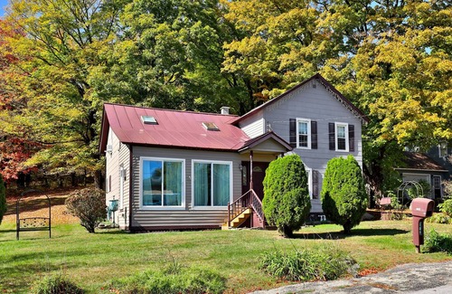 Hydeville Casa | The Family Retreat At Bomoseen 4 Bedroom Home