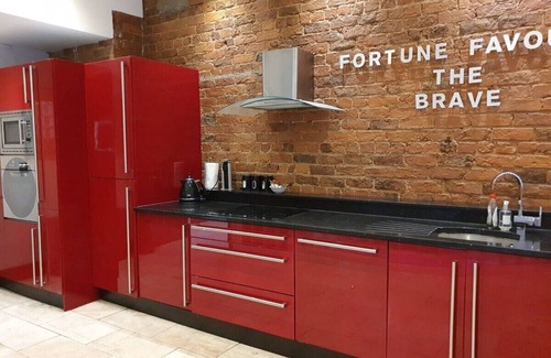 St George's Quarter Apartamento | The Famous PartyPadsLiverpool for your best Hen and Stag party