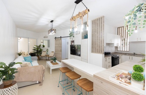 El Farallon del Chiru Apartamento | The Farallon Beach Condo by Acomodo